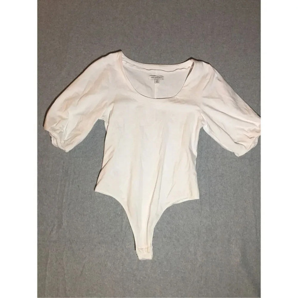 Womens Free Assembly Bodysuit Size Medium White Bubble Sleeve Thong Cotton Blend - Picture 1 of 3